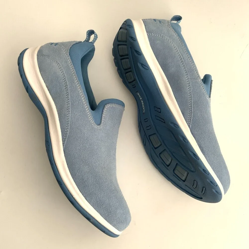 Lands End blue accent
